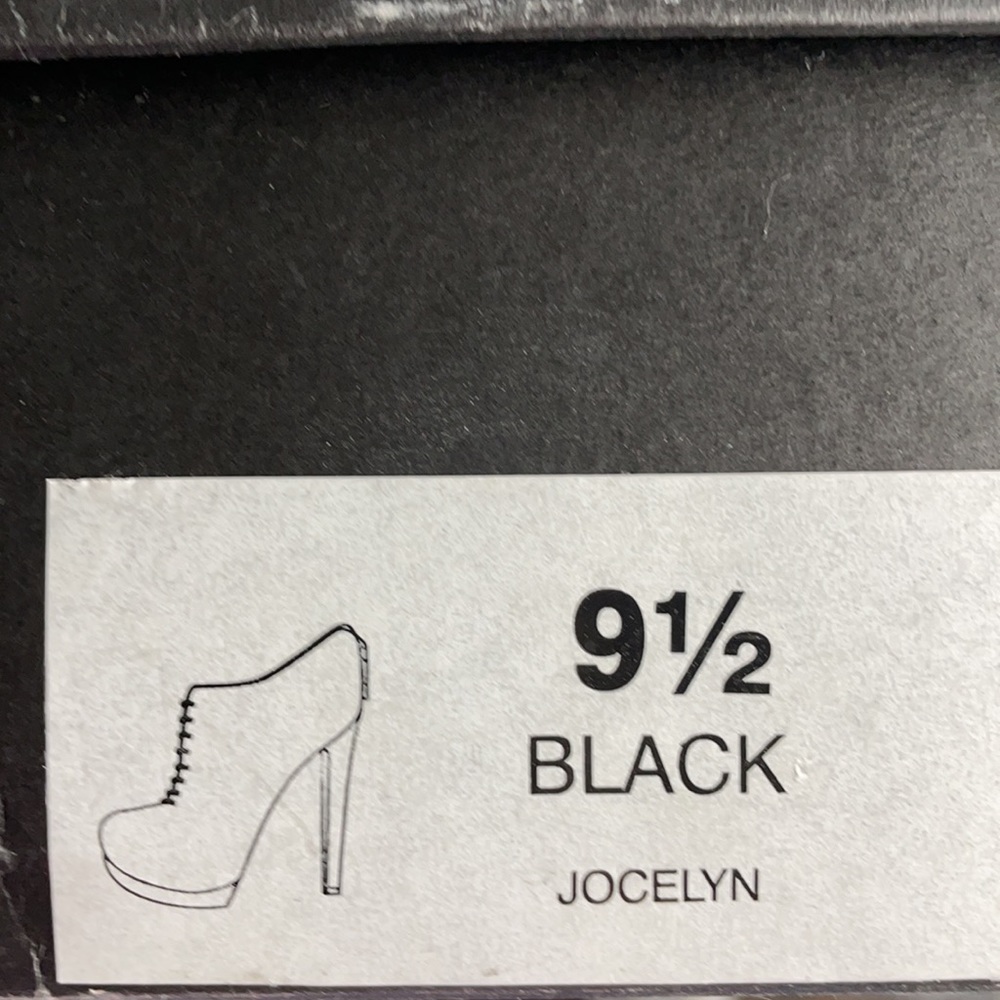 MRKT Jocelyn Platform Ankle Boots - Picture 12 of 12